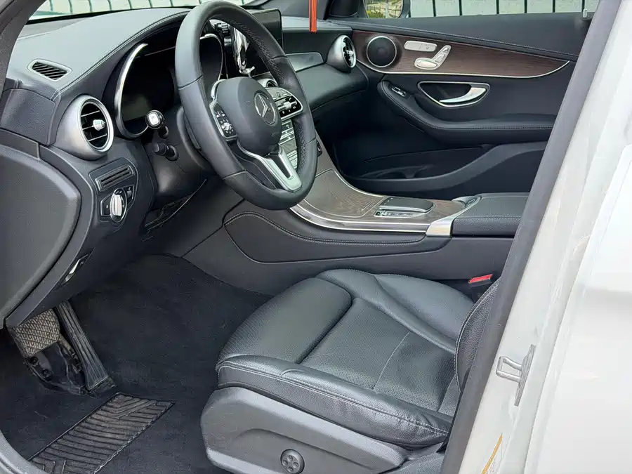 900x675_0_q87_c42_autohomecar__ChxpVWmw9zaAO-JjAAq7t9KJSgU342.jpg.webp